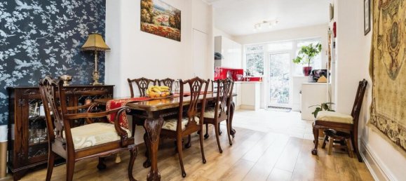 3 غرف نوم منزل في East Ham, United Kingdom رقم 11399 9