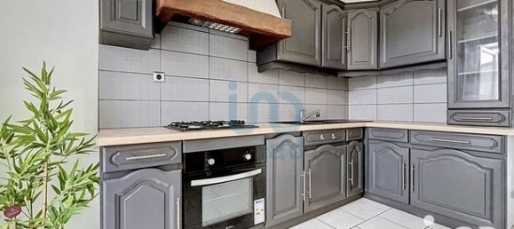 2 Schlafzimmer Haus in Chalons-en-Champagne, France, Nr. 304522 2