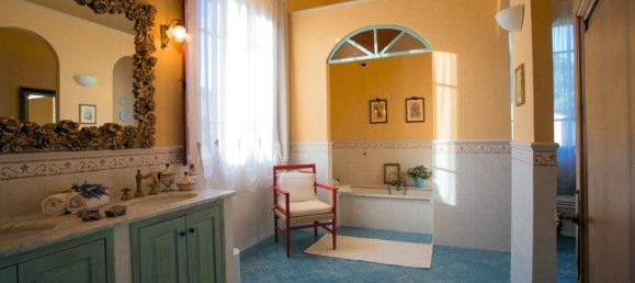 5 غرف نوم فيلا في Peccioli, Italy رقم 120161 17