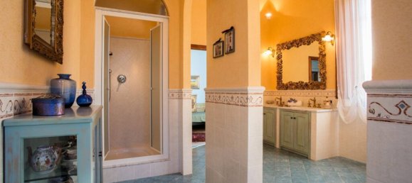 5 غرف نوم فيلا في Peccioli, Italy رقم 120161 18