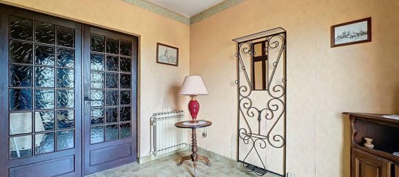 Casa de 4 dormitorios en Hadol, France No. 242100 3