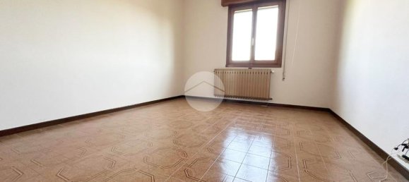 3 Schlafzimmer Villa in Manerbio, Italy, Nr. 371450 15