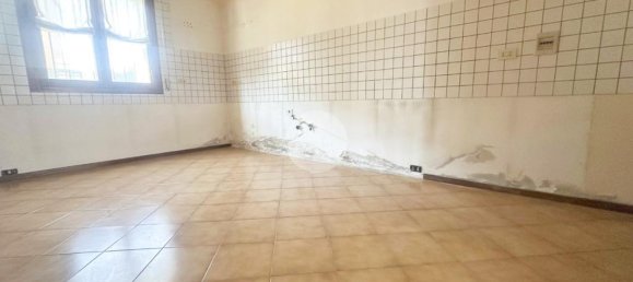 3 Schlafzimmer Villa in Manerbio, Italy, Nr. 371450 14