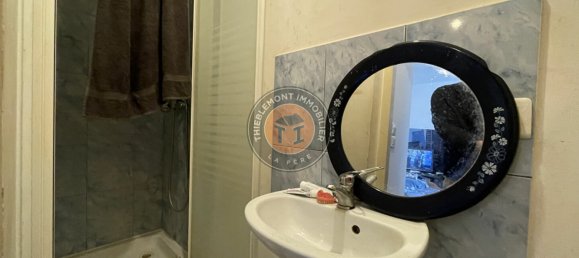 Studio in La Fere, France No. 84875 5