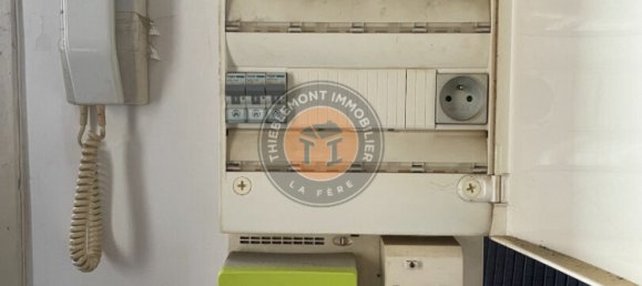 Studio in La Fere, France No. 84875 6