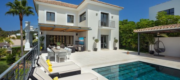 6 bedrooms Villa in El Herrojo, Spain No. 3082 29