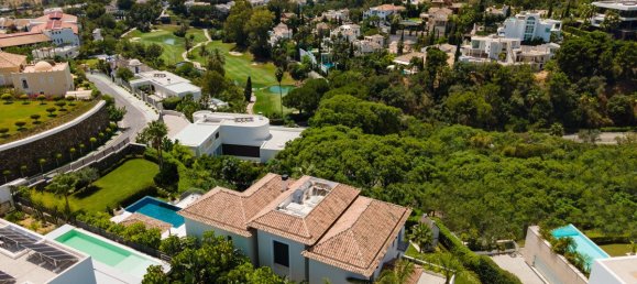 6 bedrooms Villa in El Herrojo, Spain No. 3082 6