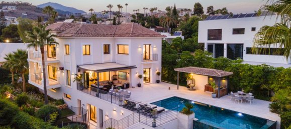 6 bedrooms Villa in El Herrojo, Spain No. 3082 7