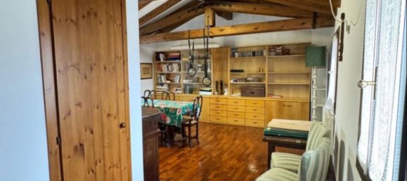 3 bedrooms House in Treviso, Italy No. 252217 18