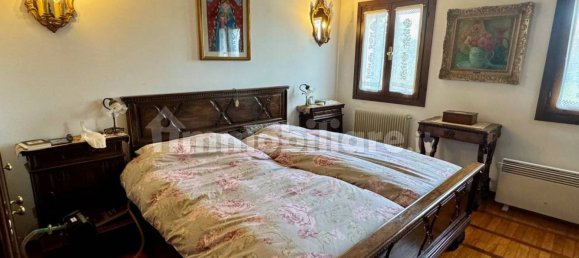 3 bedrooms House in Treviso, Italy No. 252217 11