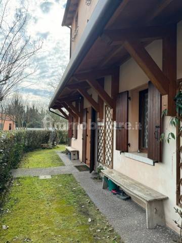 3 bedrooms House in Treviso, Italy No. 252217