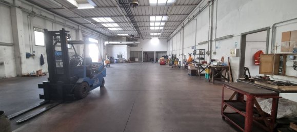 Almacén en Cadoneghe, Italy 1800 m² No. 379090 11