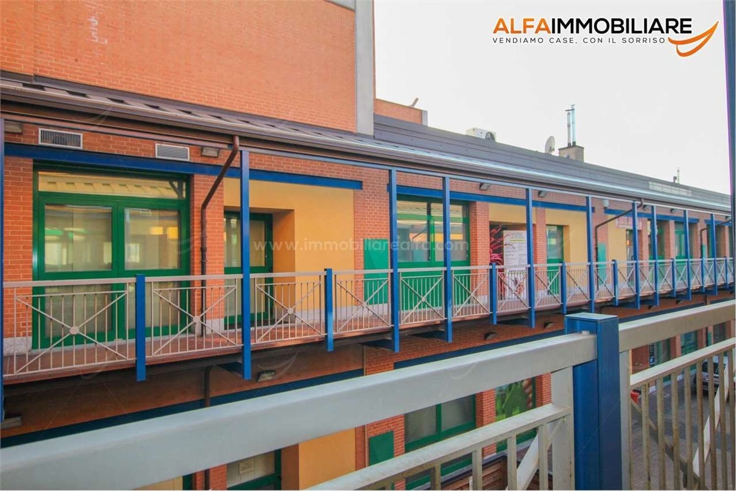 200m² Office in Novara, Italy No. 49731