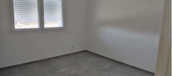 130m² Commercial property in Cassino, Italy No. 224527 14