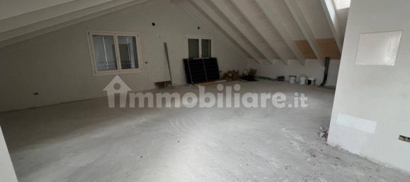 2 غرف نوم شقة في Monza, Italy رقم 183891 44