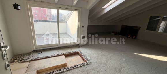 2 غرف نوم شقة في Monza, Italy رقم 183891 34