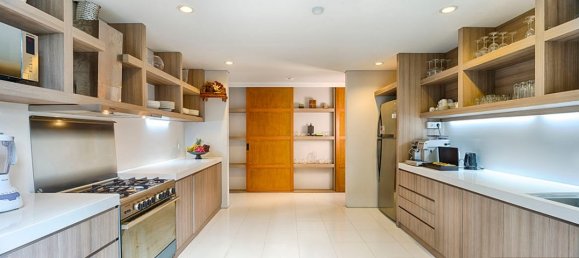 5 Schlafzimmer Villa in South Kuta, Indonesia, Nr. 2868 8