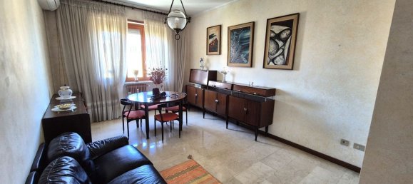 Apartamento de 4 habitaciónes en Chivasso, Italy No. 295403 8
