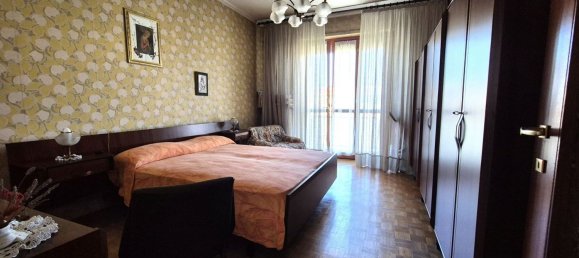 Apartamento de 4 habitaciónes en Chivasso, Italy No. 295403 16