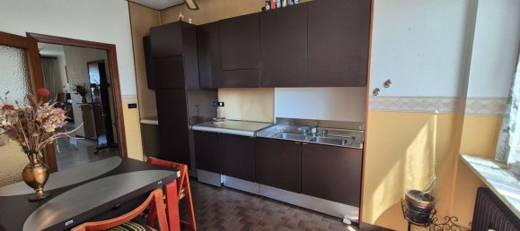 Apartamento de 4 habitaciónes en Chivasso, Italy No. 295403 13