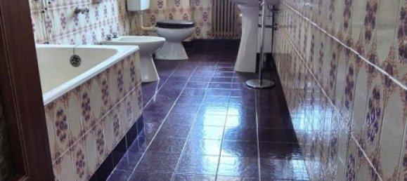 Apartamento de 4 habitaciónes en Chivasso, Italy No. 295403 23