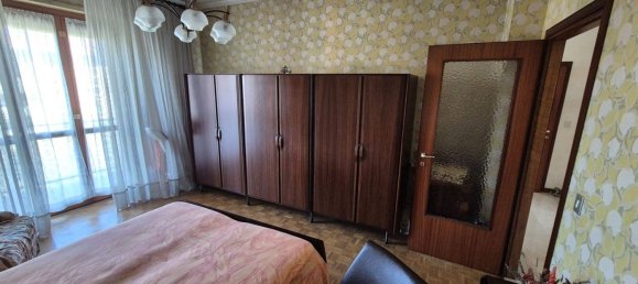 Apartamento de 4 habitaciónes en Chivasso, Italy No. 295403 17