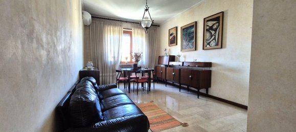 Apartamento de 4 habitaciónes en Chivasso, Italy No. 295403 6