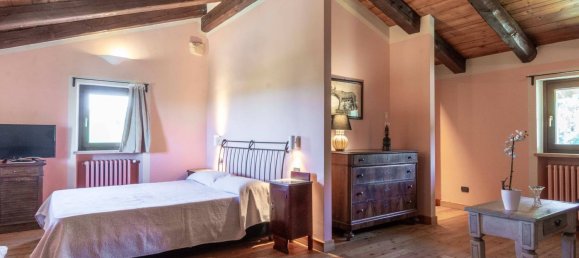 15 bedrooms House in Ottiglio, Italy No. 327488 30