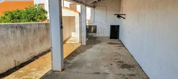 227m² Commercial property in Viana do Alentejo, Portugal No. 65893 13