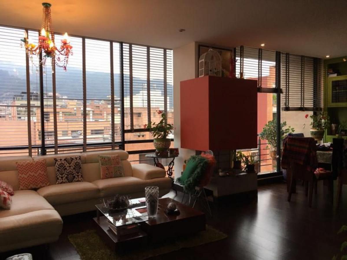 3 bedrooms House in Bogota, Colombia No. 12644