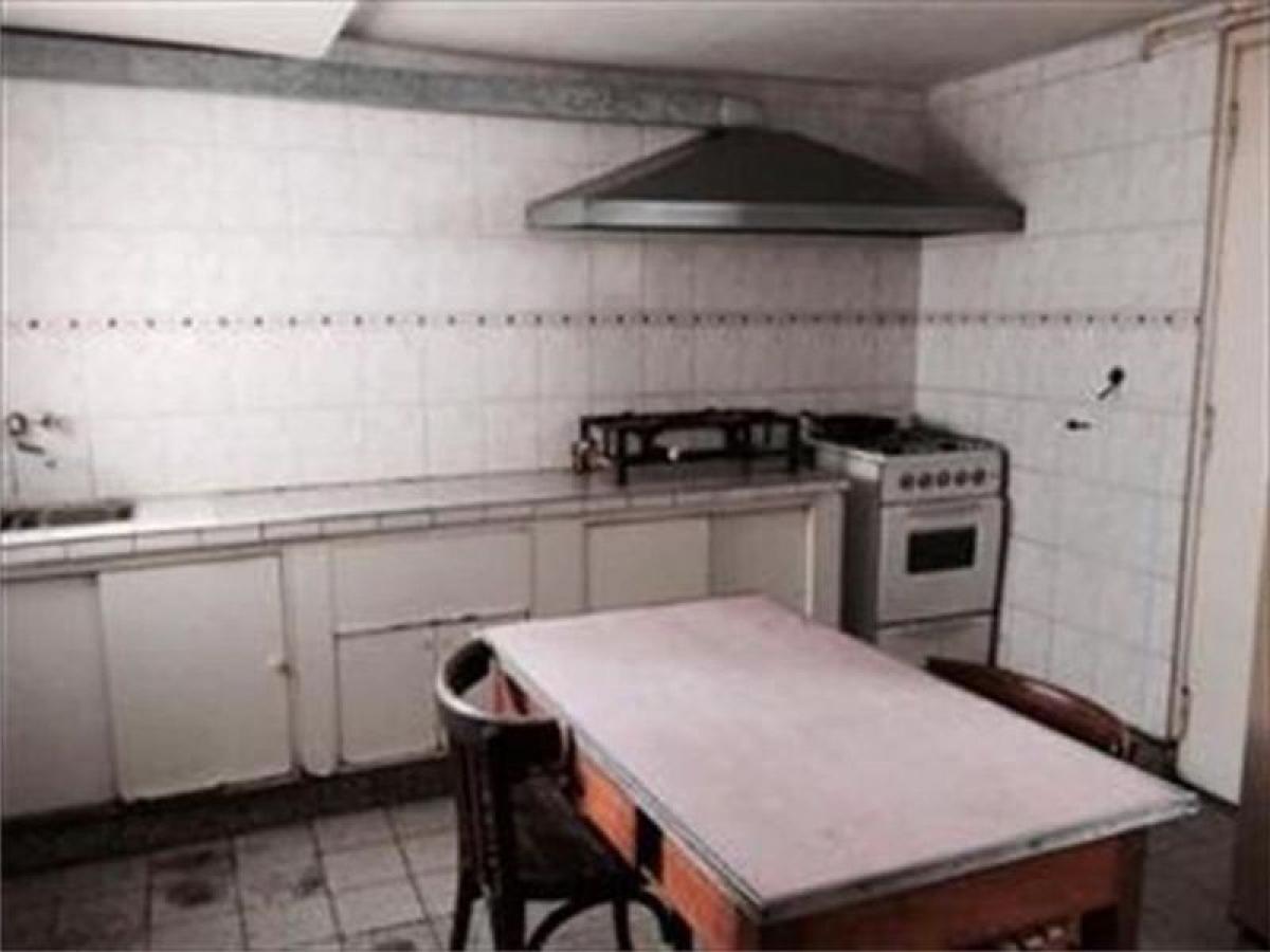 360m² Hotel in Buenos Aires, Argentina No. 109373