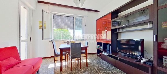 3 rooms Apartment in Legnano, Italy No. 269887 2