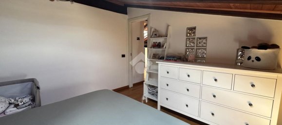 3-salle Appartement à Pedrengo, Italy No. 283378 16