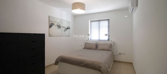 3 غرف نوم بانتهاوس في Sliema, Malta رقم 9402 16