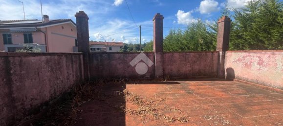 4غرفة منزل في Sarzana, Italy رقم 83129 20