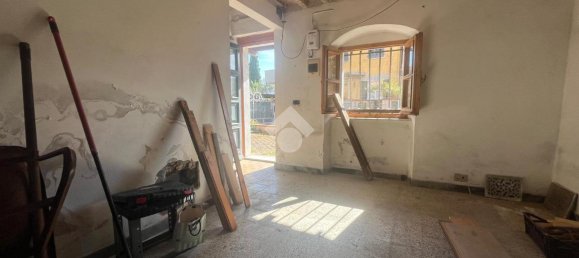 4غرفة منزل في Sarzana, Italy رقم 83129 11