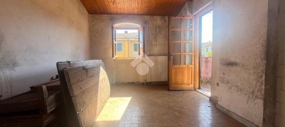 4غرفة منزل في Sarzana, Italy رقم 83129 4