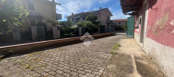 4غرفة منزل في Sarzana, Italy رقم 83129 18