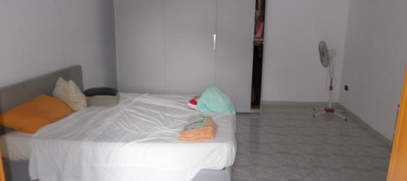 Casa de 6 habitaciónes en Trentola Ducenta, Italy No. 228174 13