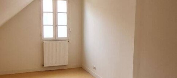 2 bedrooms Apartment in Maintenon, France No. 47455 3