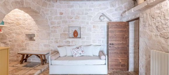 3 bedrooms House in Martina Franca, Italy No. 109287 16