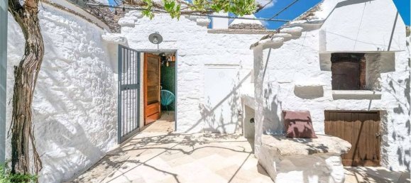 3 bedrooms House in Martina Franca, Italy No. 109287 28