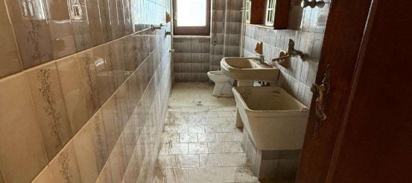 4 rooms Apartment in Nola, Italy No. 234054 8