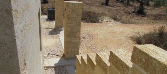 Дом с 5 комнатами в Salve, Италия № 100618 6