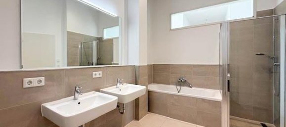 Apartamento de 4 habitaciónes en Lichterfelde, Germany No. 329892 5