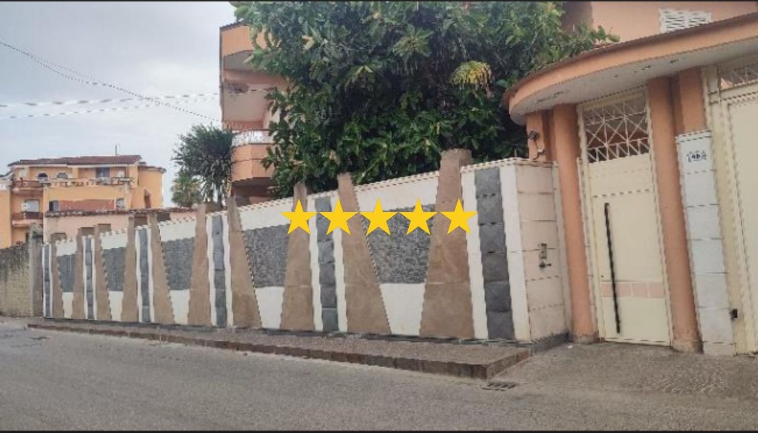 4 Schlafzimmer Wohnung in Casal di Principe, Italy, Nr. 400424