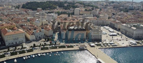 1 bedroom Apartment in Trieste, Italy No. 182882 14