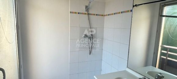 Studio in Carrieres-sous-Poissy, France No. 143542 5