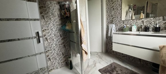 4 bedrooms Apartment in Mirandola, Italy No. 347843 7