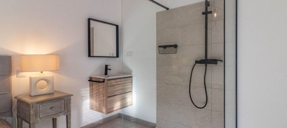 5 bedrooms House in Quarteira, Portugal No. 111681 32